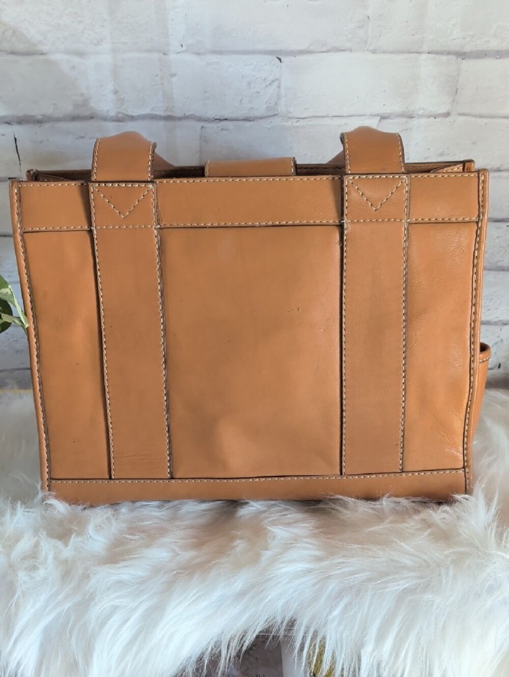 Vintage MICHAEL Michael Kors Tan Leather Tote with Front Zips & Dustbag - Picture 7 of 13